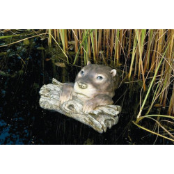 Gargouille Loutre couché sur rondin bois