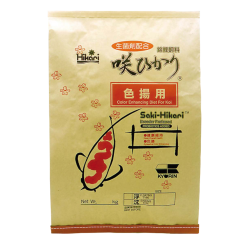 SAKI HIKARI COLOR M 15 KG