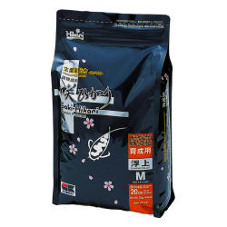 SAKI HIKARI MULTI SEASON M 2 KG