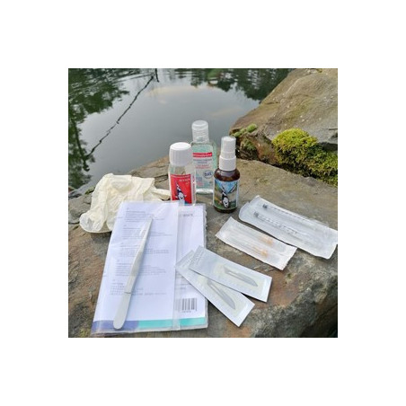 Kit de soins EHBO-set / First Aid Box