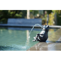 Gargouille Grenouille assise 20.5cm jet d'eau