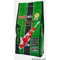 HIKARI STAPLE MEDIUM 2 KG
