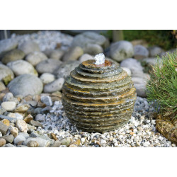 Kit Soria, jeu d'eau boule en schiste ( décoration autour non fournie )